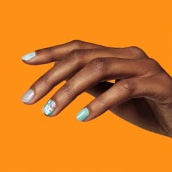 Desert Quartz -Best Nail Shop GS102 DesertQuartz Hand2