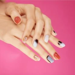 Endless Weekend -Best Nail Shop GSR05 EndlessWeekend Hand 1 1