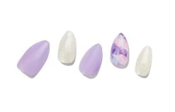 Pretty Glitz -Best Nail Shop PO83 PrettyGlitz Stiletto Nails