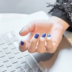 Royal Blue -Best Nail Shop ZMC065 RoyalBlue Lifestyle2 FINAL